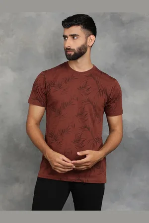 Greenfibre Men Graphic Printed Round Neck Pure Cotton Slim Fit T-shirt