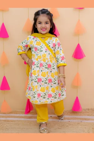 AJ DEZINES Girls Floral Printed Regular Pure Cotton Kurta with Salwar & With Dupatta