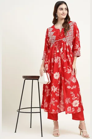 ZARI Women Floral Printed Regular Thread Work Kurta with Trousers