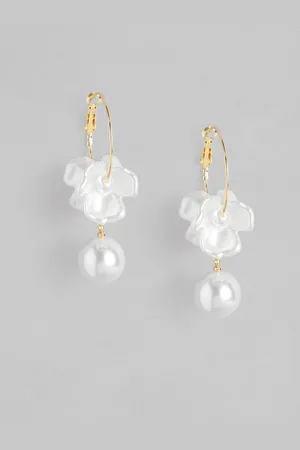 DressBerry Hoop Style Earrings