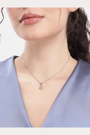 DressBerry Cube Shape Pendant with Chain
