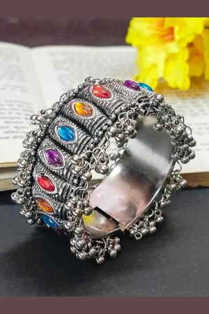 PRASUB Silver Plated Stone Studded Oxidised Bangle