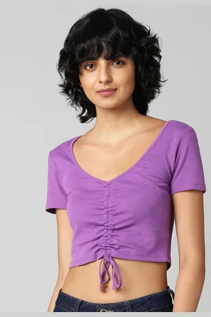ONLY Woman Solid V- Neck Crop Top