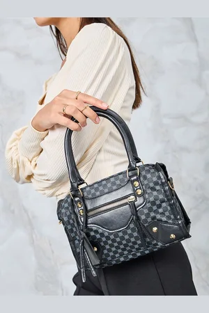 Styli Typography Printed PU Handheld Bag