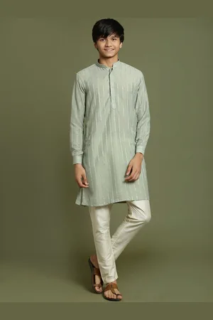 Vastramay Boys Sequinned Kurta With Pyjama
