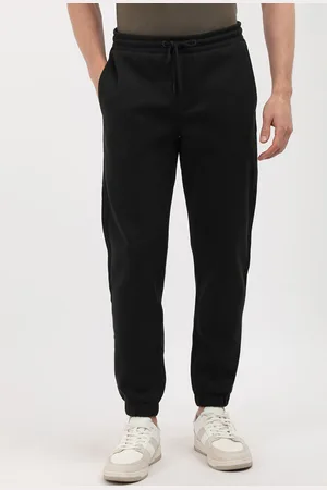 Calvin Klein Men Mid-Rise Joggers