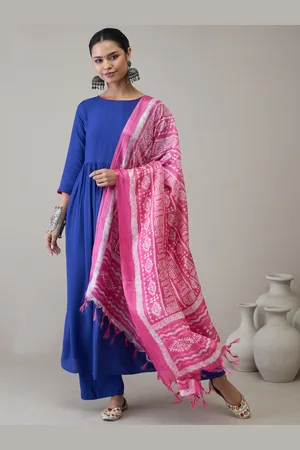 InWeave Women Kurta With Dupatta