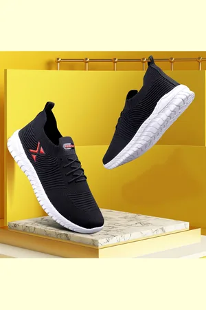 Kraasa Men Mesh Cushioned Footbed Non-Marking Running Shoes