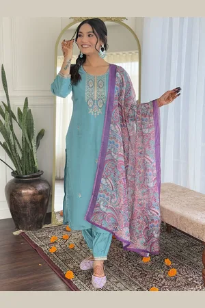 Navlik Women Paisley Embroidered Regular Thread Work Chanderi Silk Kurta with Trousers & With Dupatta