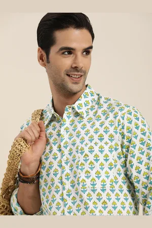 Taavi Men Blue & White Handblock Floral Printed Pure Cotton Casual Shirt