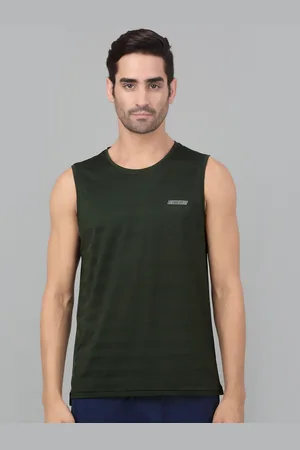 CANTABIL Round Neck Sleeveless Activewear T-shirt