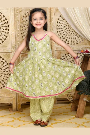 SAKA DESIGNS Girls Ethnic Motifs Printed Gotta Patti Anarkali Kurta with Salwar
