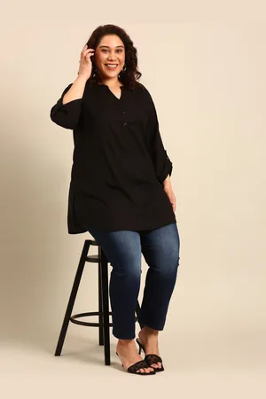 The Pink Moon Women Solid Mandarin Collar Tunic