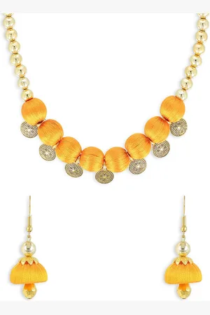 Akshara Clothing Girls Gold-Plated Stone-Studded & Pearl Beaded Jewellery Set