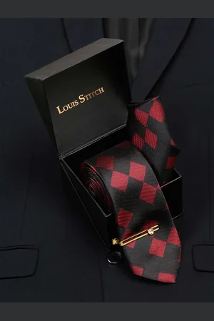 LOUIS STITCH Men