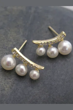 FIMBUL Gold-Plated Bow & Faux Pearl Beaded Studs Earrings