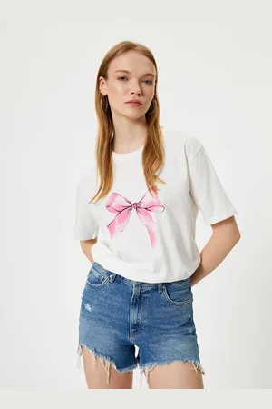 Koton Women Graphic Printed Round Neck Pure Cotton T-shirt