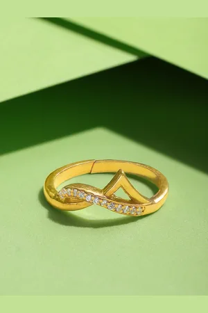 Unniyarcha Women Gold-Plated Stones-Studded Finger Ring