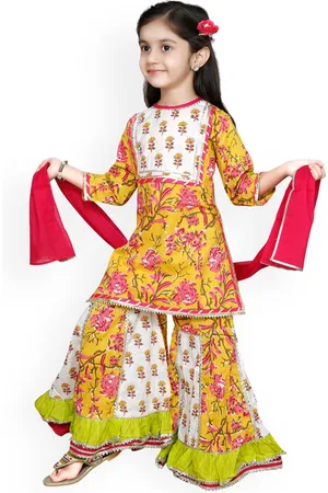 LIL PITAARA Girls Yellow Floral Pure Cotton Kurti with Salwar
