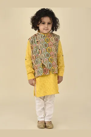 LIL PITAARA Boys Paisley Printed Regular Pure Cotton Kurta with Pyjamas With Nehru Jacket