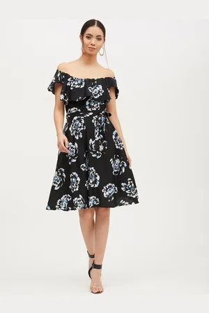 Harpa Women Black Floral Printed Fit and Flare Dress