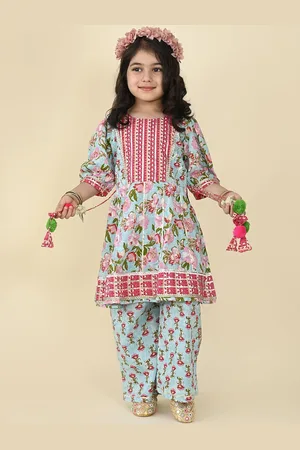 LIL PITAARA Girls Floral Printed Regular Gotta Patti Pure Cotton Kurta with Palazzos