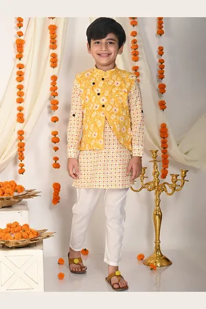 LIL PITAARA Boys Floral Printed Regular Pure Cotton Kurta With Pyjamas & Nehru Jacket