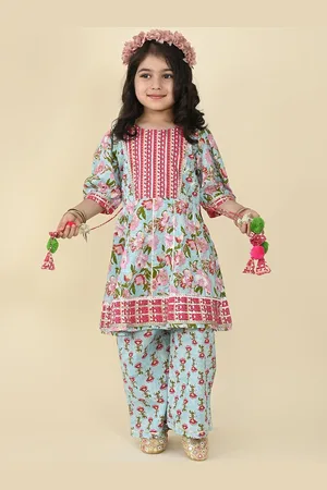 LIL PITAARA Girls Floral Printed Gotta Patti Pure Cotton Kurti with Palazzos