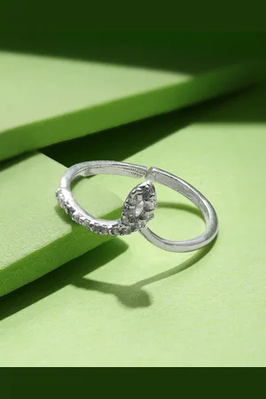 Unniyarcha Women Zircon Finger Ring