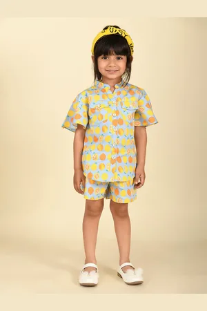 LIL PITAARA Girls Printed Pure Cotton Mandarin Collar Shirt with Shorts Clothing Set