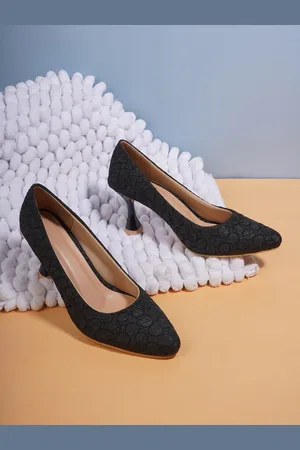 Walkfree Black Textured Block Pumps
