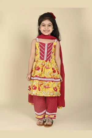 LIL PITAARA Girls Floral Printed Pure Cotton A-Line Kurta with Trousers & Dupatta