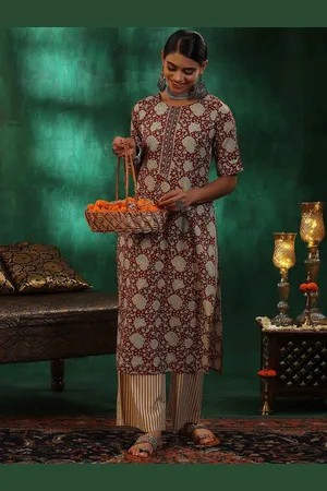 Libas Floral Printed Regular Gotta Patti Pure Cotton Straight Kurta with Palazzos