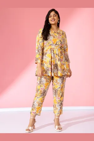 Bani Women Printed Shawl Collar Tunic With Trouser