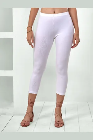 Lyra Women White Solid Pure Cotton Capris