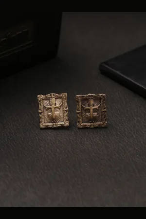 COSA NOSTRAA Men Antique Gold-Toned Shield Collar Tips Accessory Gift Set