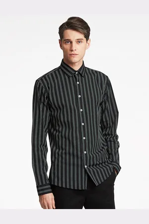 Lindbergh Men Black Slim Fit Striped Casual Shirt