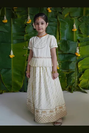 Tiber Taber Girls Bandhani Printed Ready to Wear Lehenga & Blouse