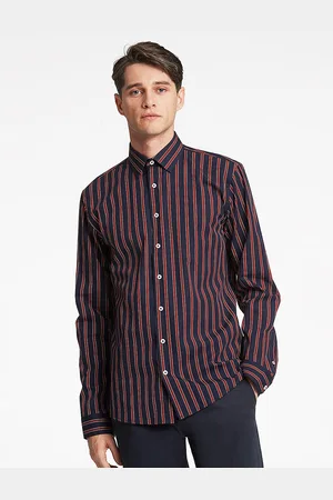 Lindbergh Men Navy Blue Slim Fit Printed Casual Shirt