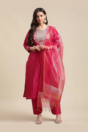 KSUT Women Magenta Embroidered Gotta Patti Kurta with Trousers & With Dupatta