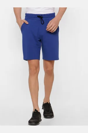 Forever 21 Men Blue Solid Mid-Rise Regular Shorts