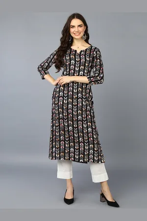 Ahika Geometric Printed Straight Kurta