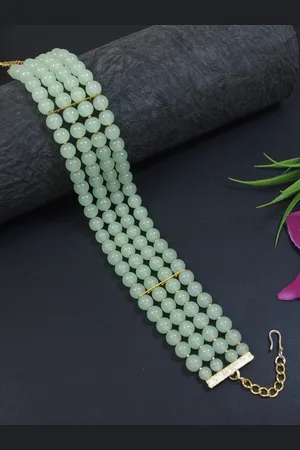 I Jewels Gold-Plated Artificial Beads Choker Necklace