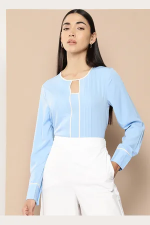 Chemistry Keyhole Neck Pleated Shirt Style Top