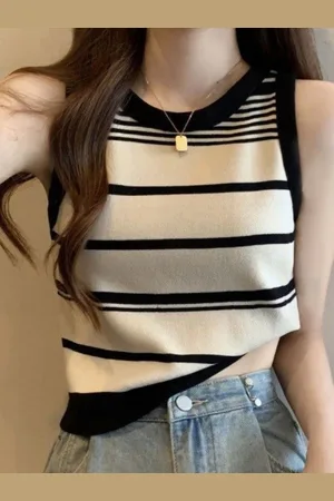 HERE&NOW Women Round Neck Sleeveless Horizontal Stripes Top