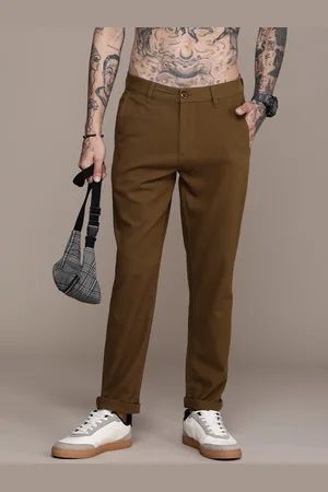 Roadster Men Solid Regular Fit Mid-Rise Plain Woven Flat-Front Pure Cotton Chinos