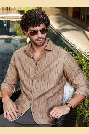 Campus Men Comfort Opaque Printed Casual Shirt