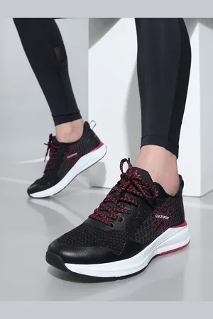 Cult Men Hustle Flyknit Textile Running Shoes
