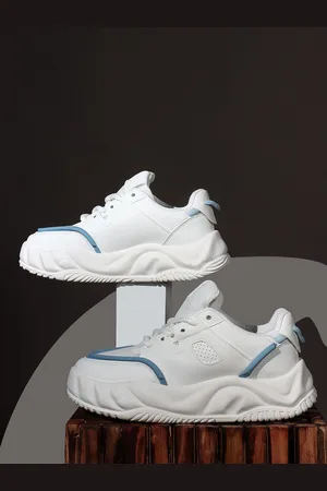 THE WHITE POLE Men Colourblocked High-Top Sneakers