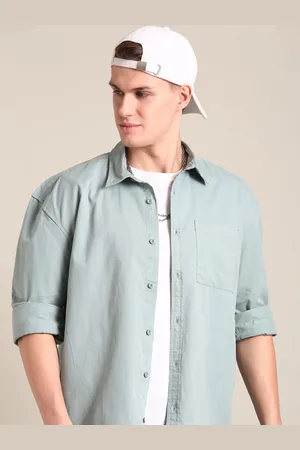 Roadster The Lifestyle Co. Men Relaxed Solid Cotton Relaxed Fit Casual Shirt